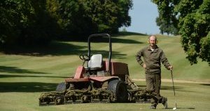 Prestation d'entretien du golf de Combles en Barrois