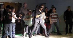 Le sosie de Johnny met le feu à l'ADAPEI